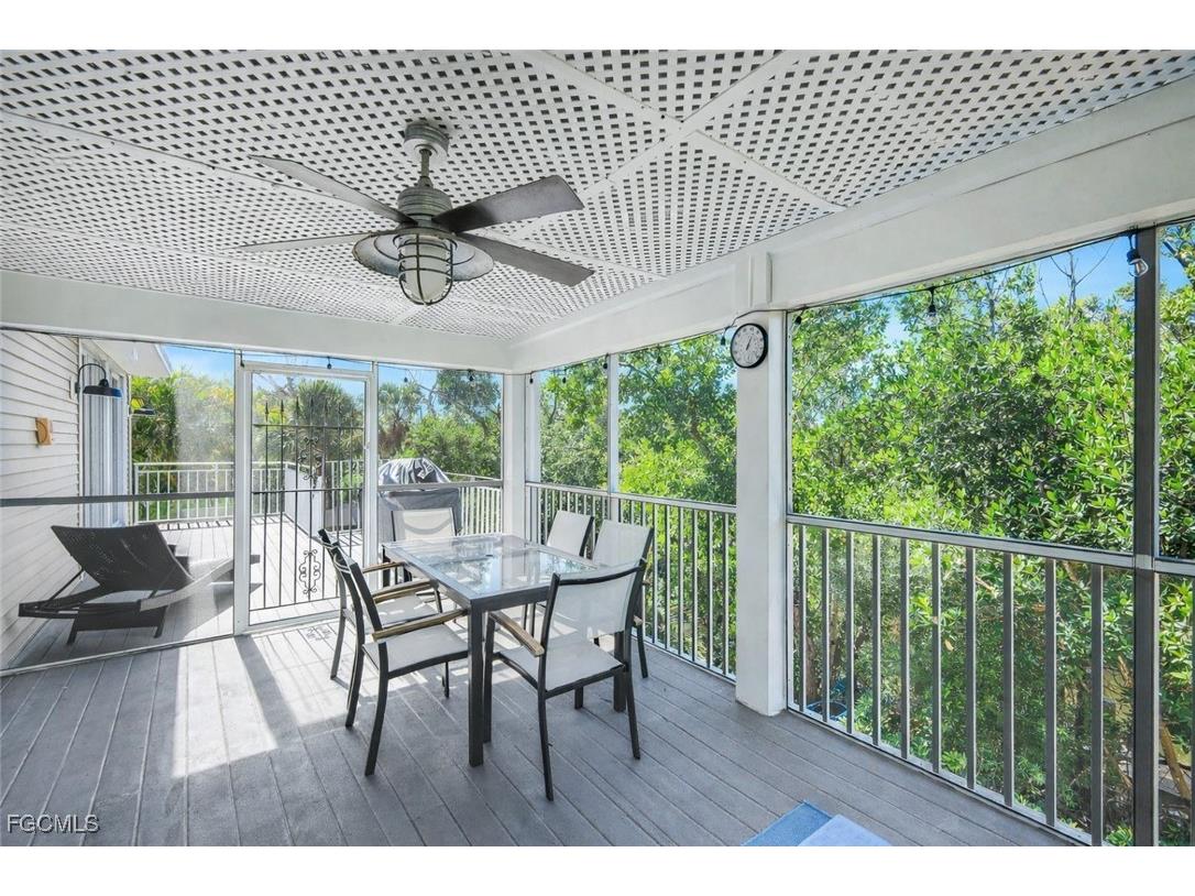 1111 Schooner Place Sanibel FL 33957 2025024630 image26