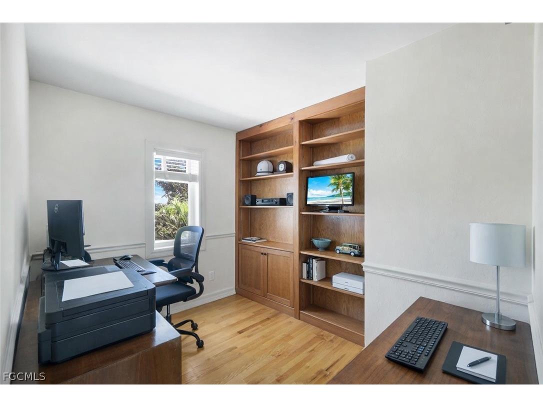 1111 Schooner Place Sanibel FL 33957 2025024630 image48