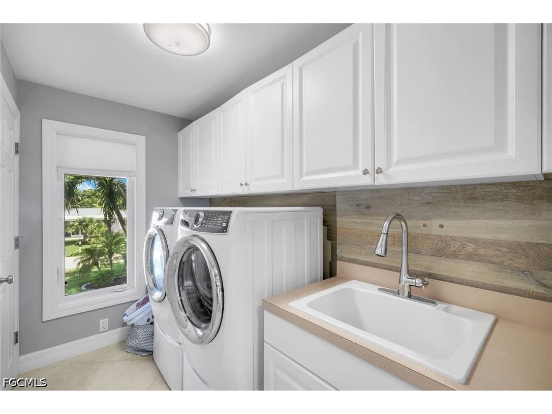 1111 Schooner Place Sanibel FL 33957 2026028341 image30