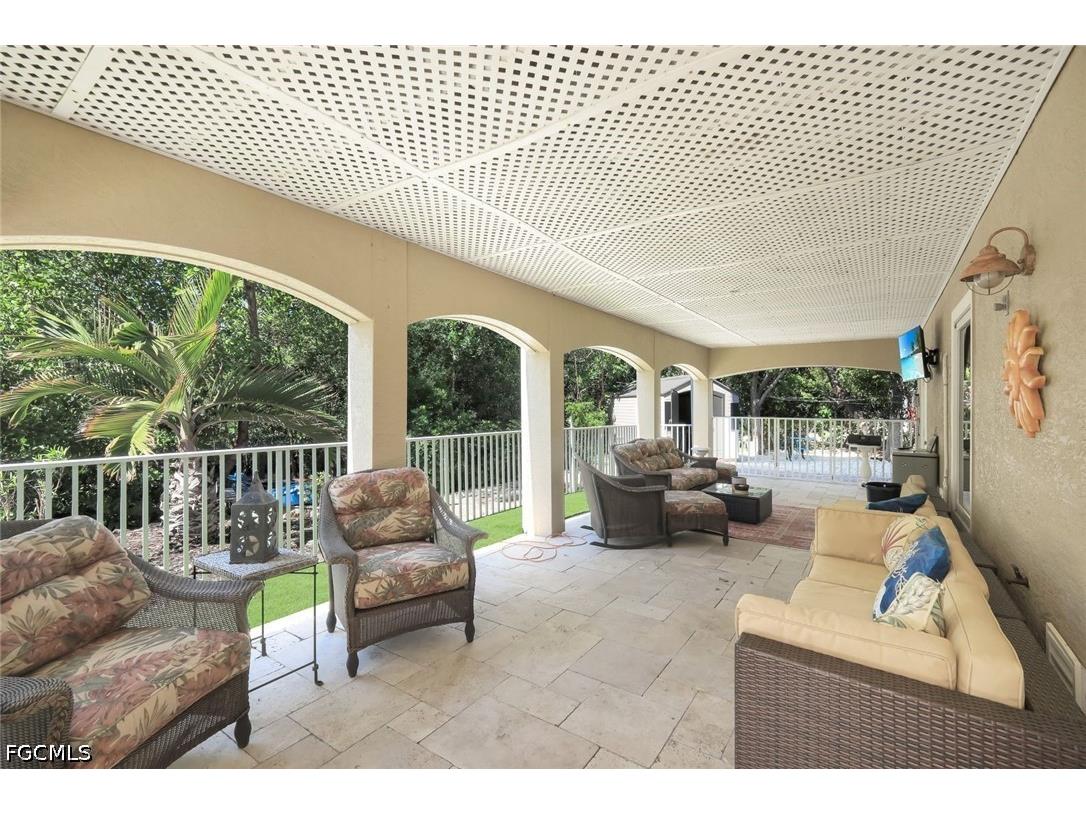 1111 Schooner Place Sanibel FL 33957 2026028341 image35