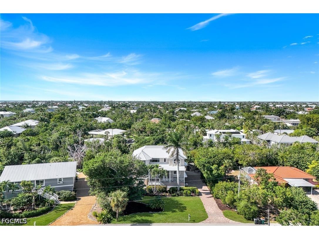 1111 Schooner Place Sanibel FL 33957 2026028341 image5