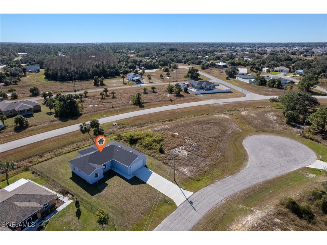 1111 W Leader Court Labelle FL 33935 225001418 image1