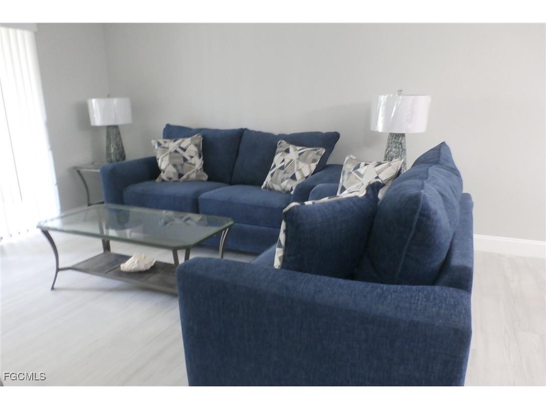 11110 Caravel Circle #101 Fort Myers FL 33908 2025000366 image11