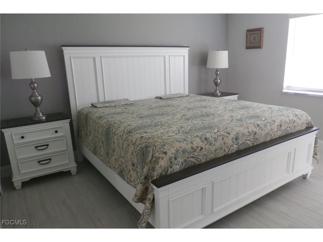 11110 Caravel Circle #101 Fort Myers FL 33908 2025000366 image17