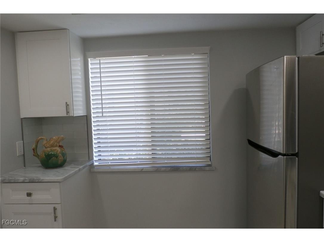 11110 Caravel Circle #101 Fort Myers FL 33908 2025000366 image5