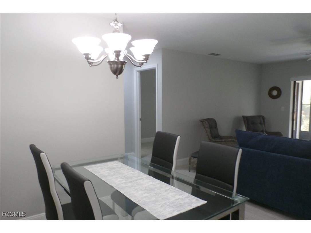 11110 Caravel Circle #101 Fort Myers FL 33908 2025000366 image9