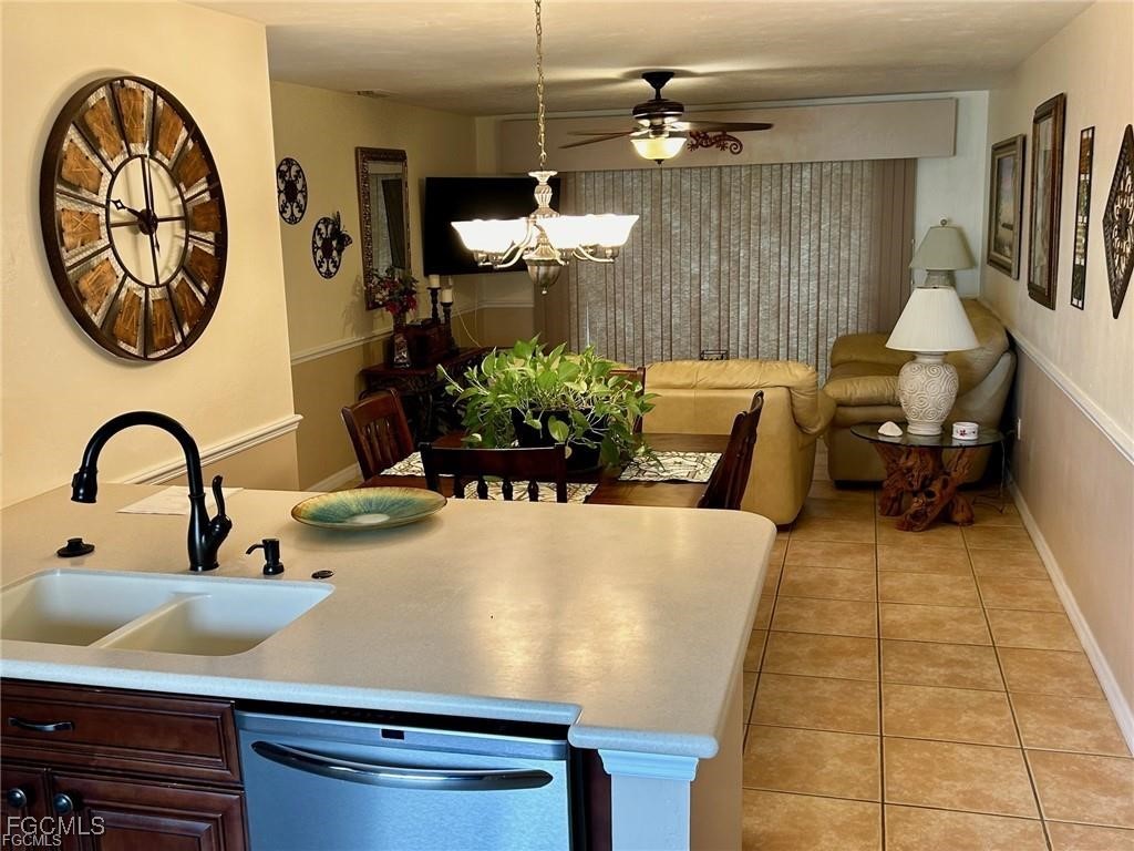 11110 Caravel Circle #201 Fort Myers FL 33908 2025011702 image6