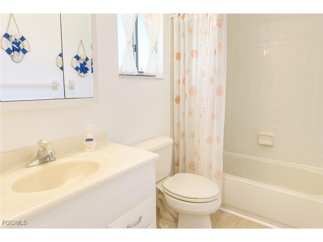 11110 Caravel Circle #204 Fort Myers FL 33908 2025011666 image13