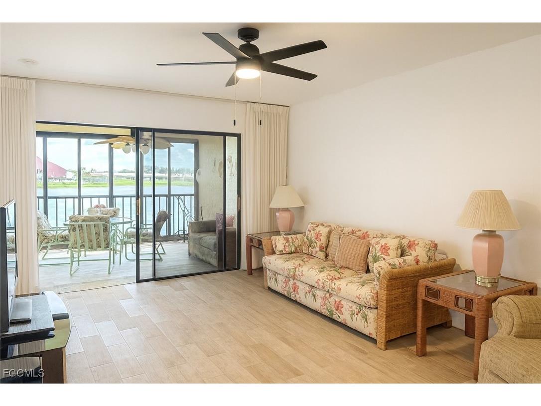11110 Caravel Circle #204 Fort Myers FL 33908 2025011666 image2