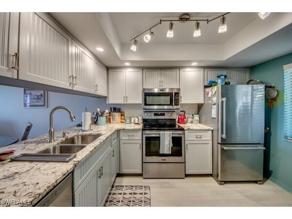 11110 Caravel Circle #205 Fort Myers FL 33908 225078127 image1