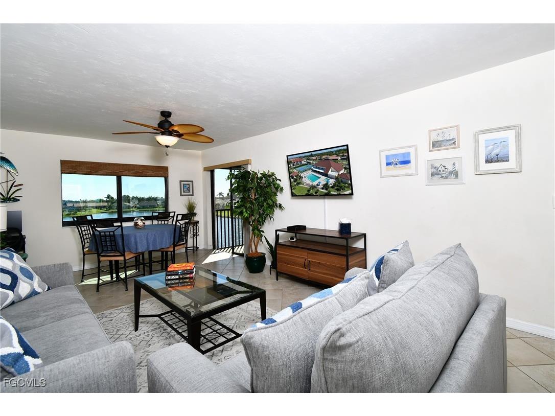 11110 Caravel Circle #306 Fort Myers FL 33908 2025015881 image1