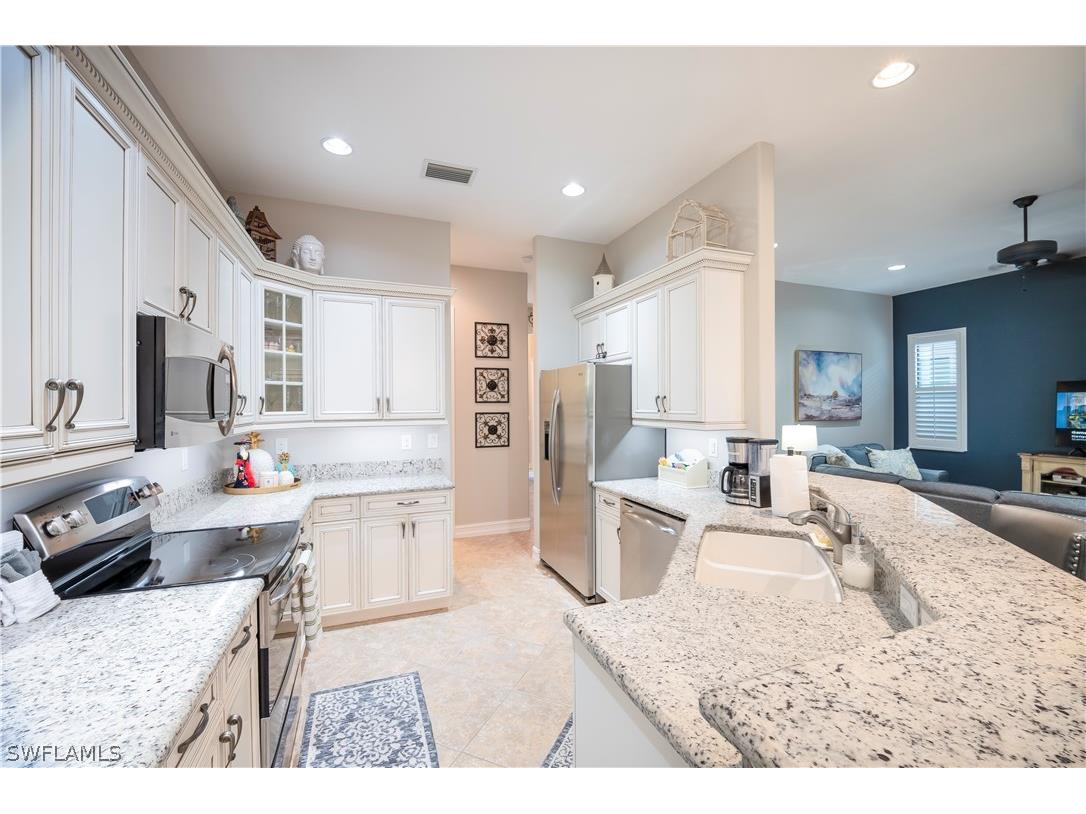 11110 Esteban Drive Fort Myers FL 33912 226004470 image9