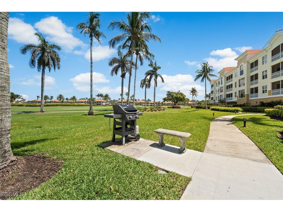 11110 Harbour Yacht Court #33B Fort Myers FL 33908 2025012331 image16