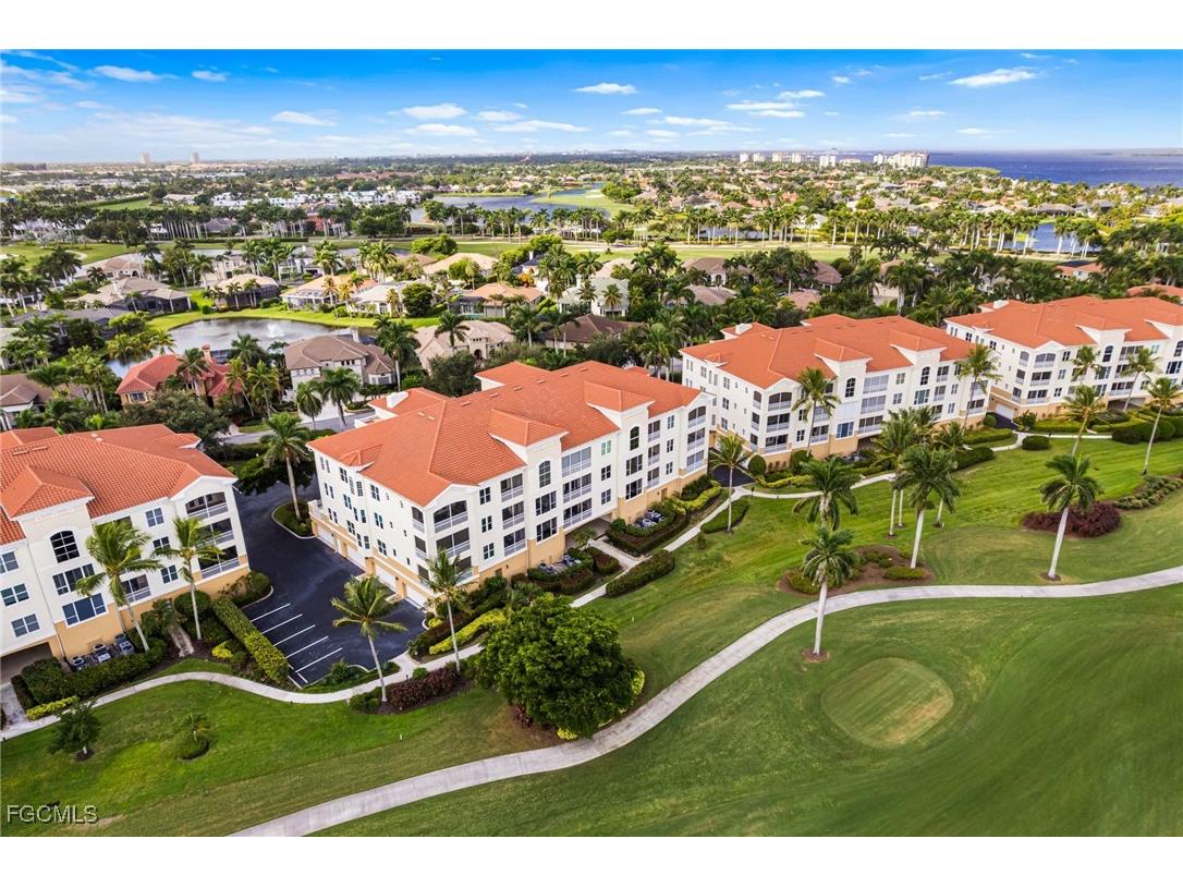 11110 Harbour Yacht Court #33B Fort Myers FL 33908 2025012331 image37