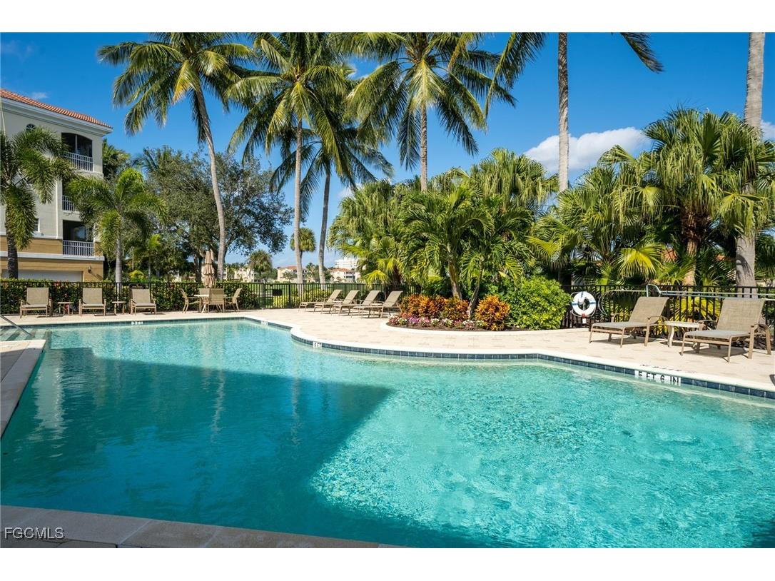11110 Harbour Yacht Court #33B Fort Myers FL 33908 2025012331 image39