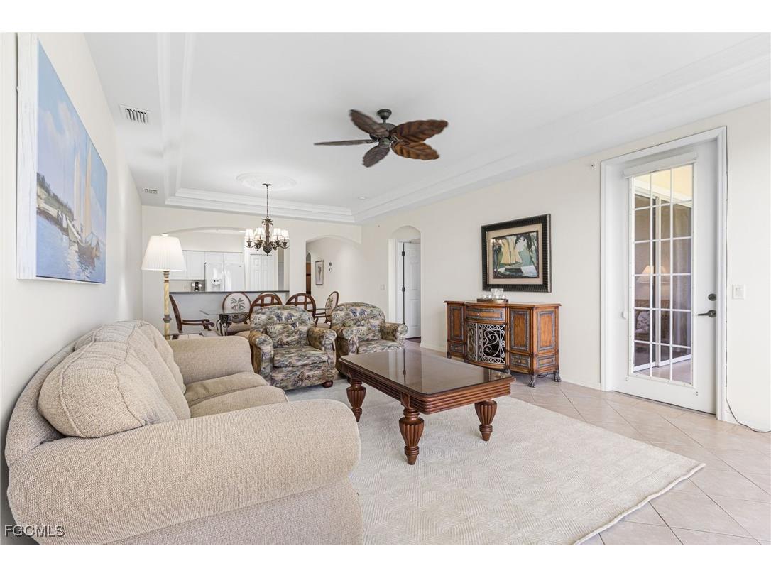 11110 Harbour Yacht Court #33B Fort Myers FL 33908 2025012331 image4