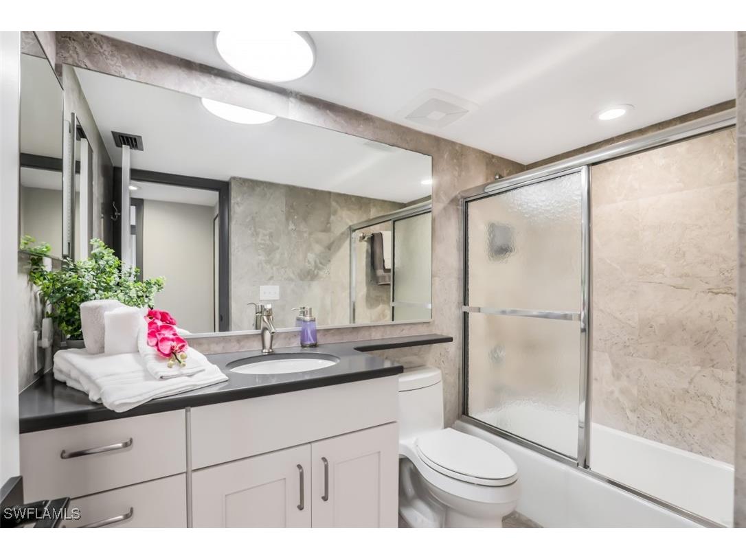 11116 Gulf Shore Drive #B-904 Naples FL 34108 225079852 image25