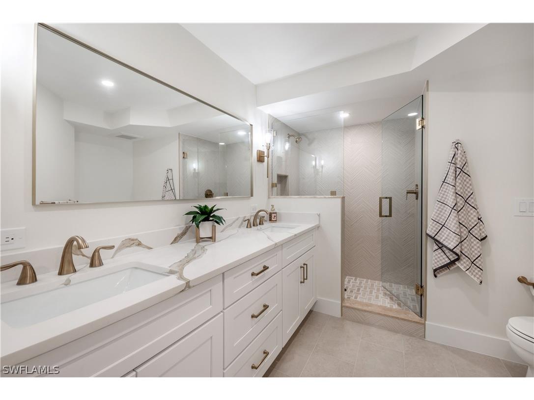 11118 Gulf Shore Drive #A203 Naples FL 34108 226010805 image23