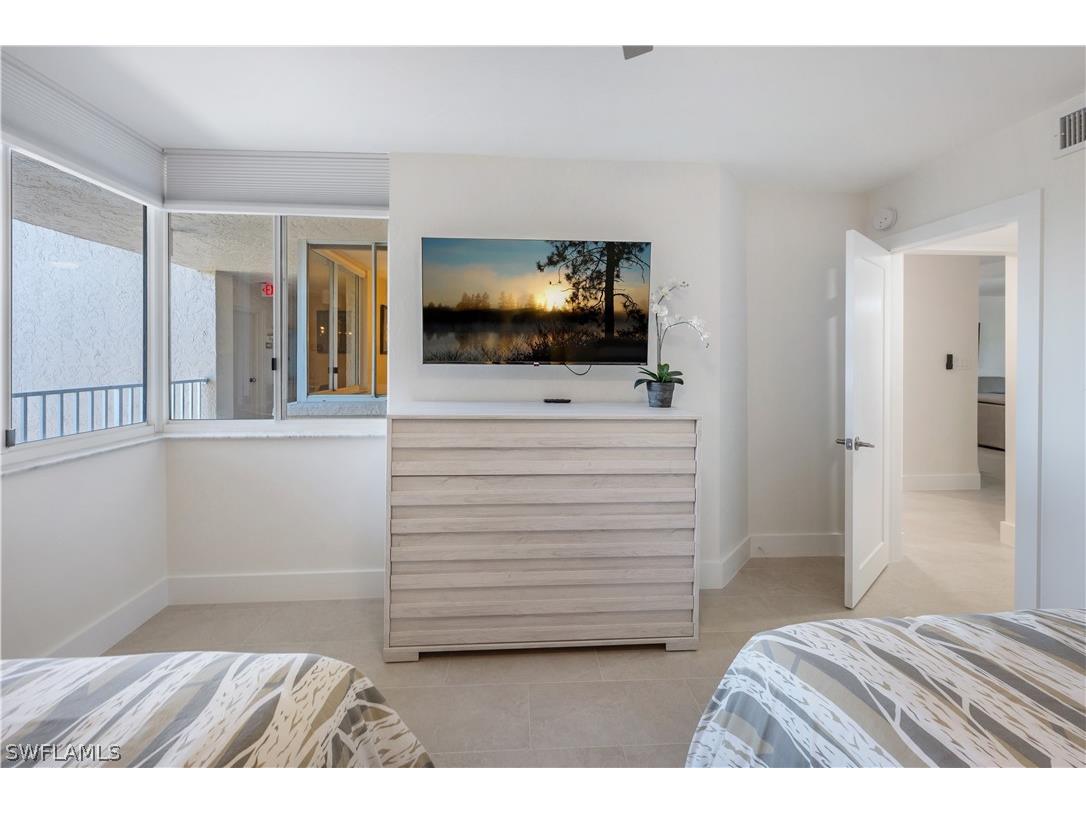 11118 Gulf Shore Drive #A203 Naples FL 34108 226010805 image27