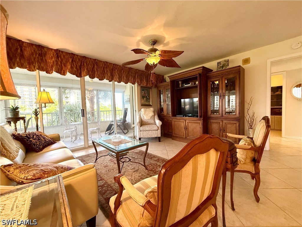 11118 Gulf Shore Drive #A204 Naples FL 34108 226018685 image11