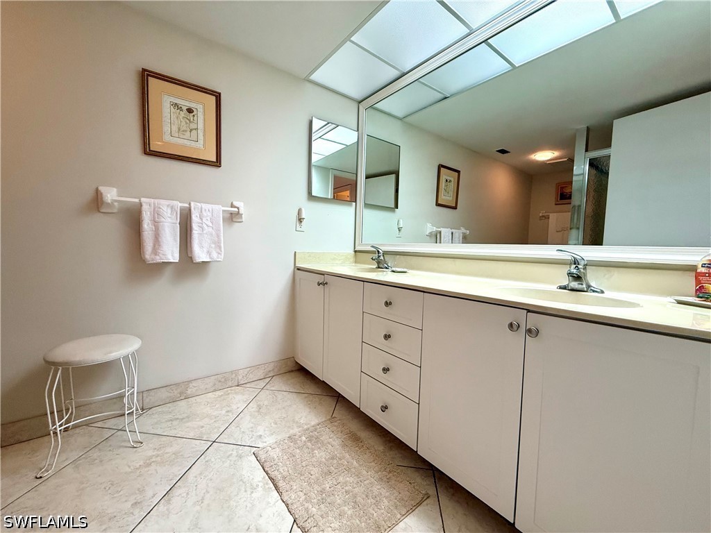 11118 Gulf Shore Drive #A204 Naples FL 34108 226018685 image9