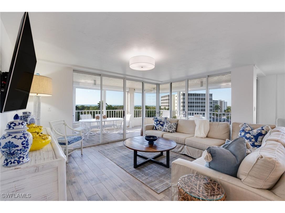 11118 Gulf Shore Drive #A401 Naples FL 34108 225083182 image1