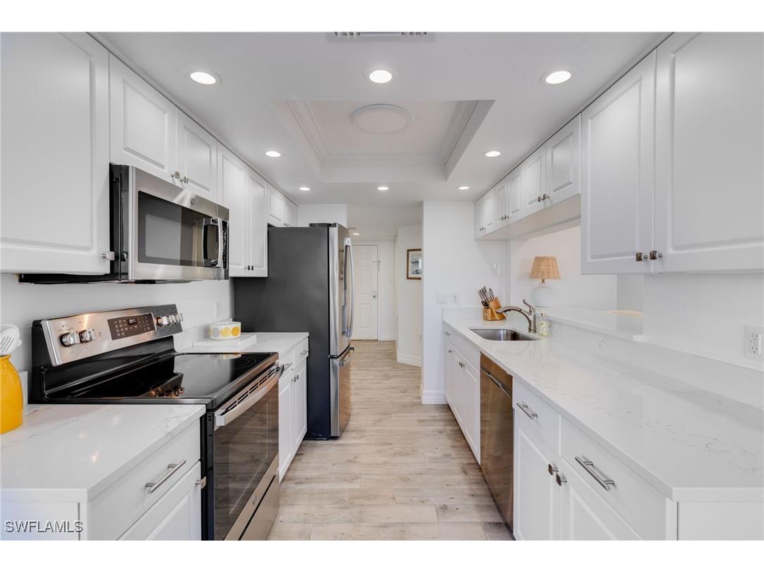 11118 Gulf Shore Drive #A401 Naples FL 34108 226001762 image15