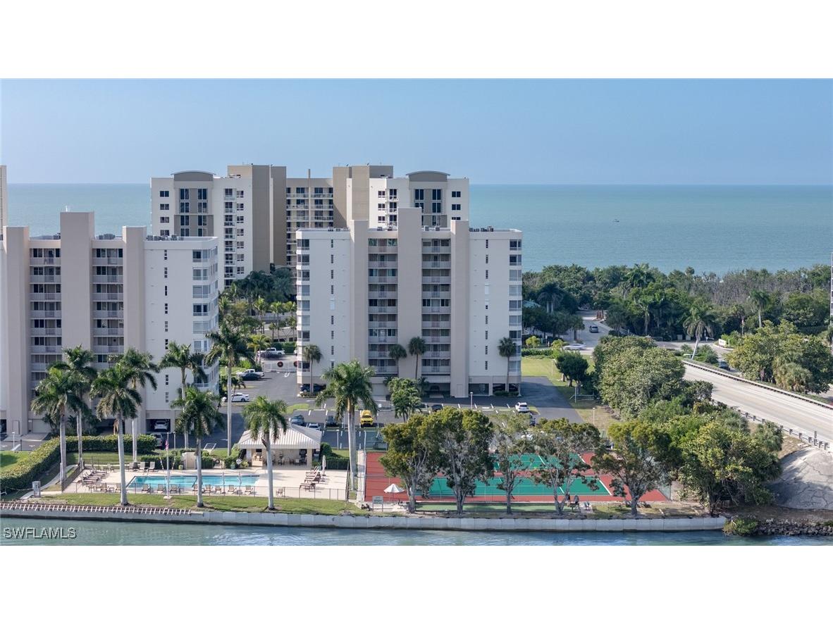 11118 Gulf Shore Drive #A401 Naples FL 34108 226001762 image4