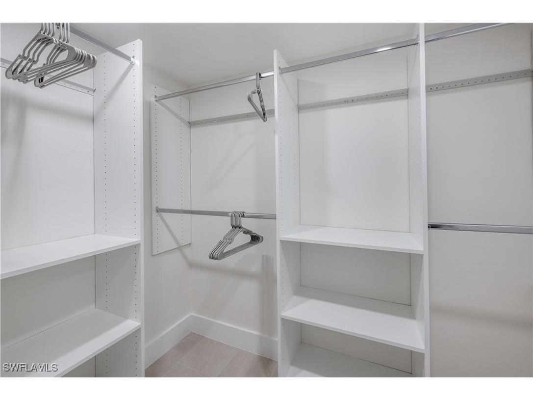 11118 Gulfshore #203 Naples FL 34108 225080136 image24