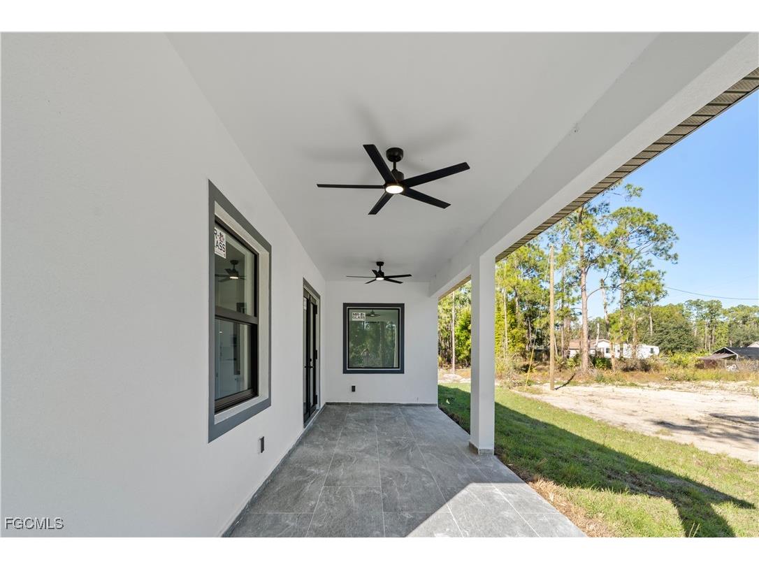 1112 Calvin Avenue Lehigh Acres FL 33972 2026005107 image7