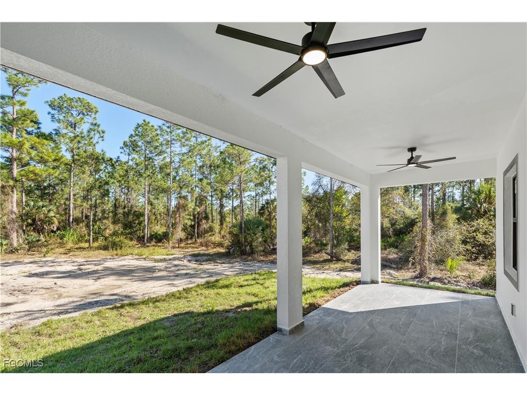 1112 Calvin Avenue Lehigh Acres FL 33972 2026005107 image8