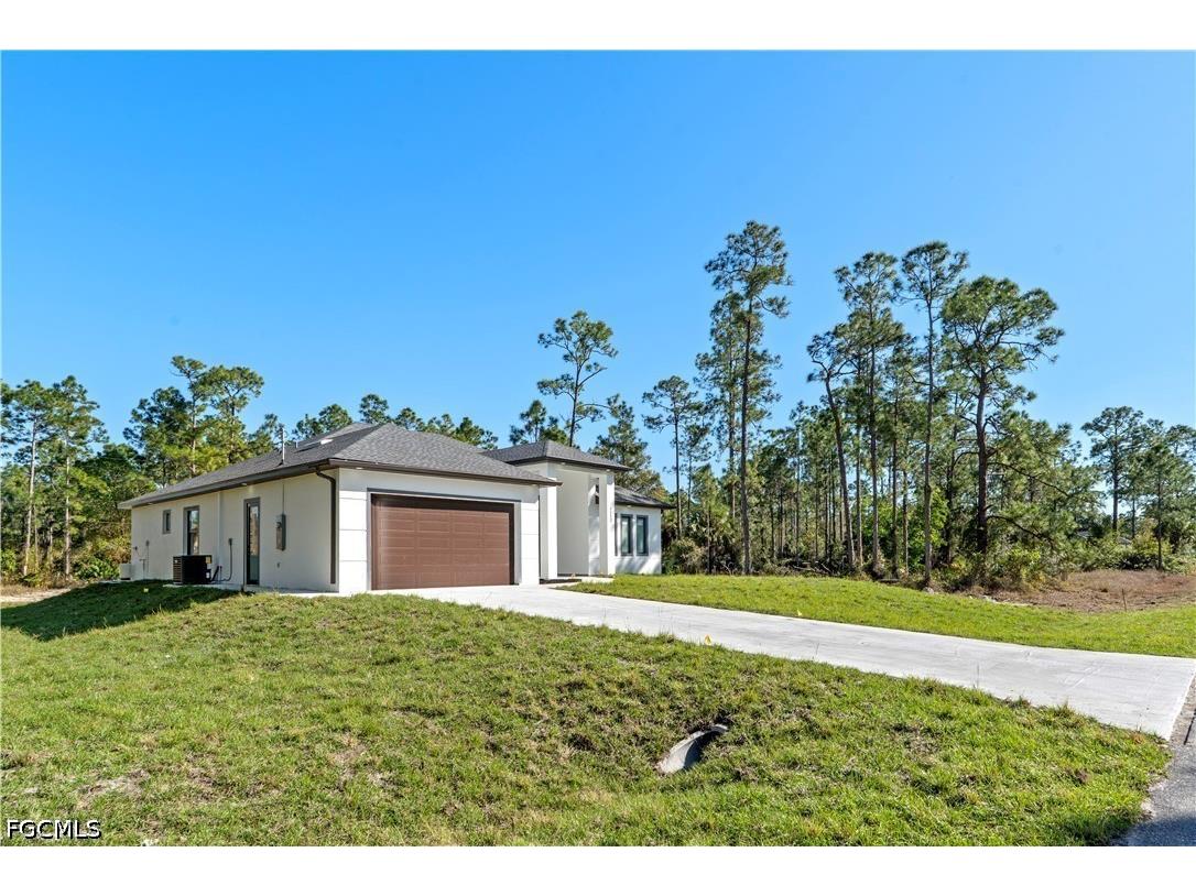 1112 Calvin Avenue Lehigh Acres FL 33972 2026028817 image10
