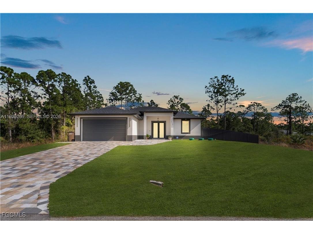 1112 Clark Avenue Lehigh Acres FL 33972 2026001168 image1