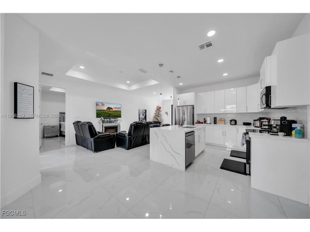 1112 Clark Avenue Lehigh Acres FL 33972 2026001168 image9