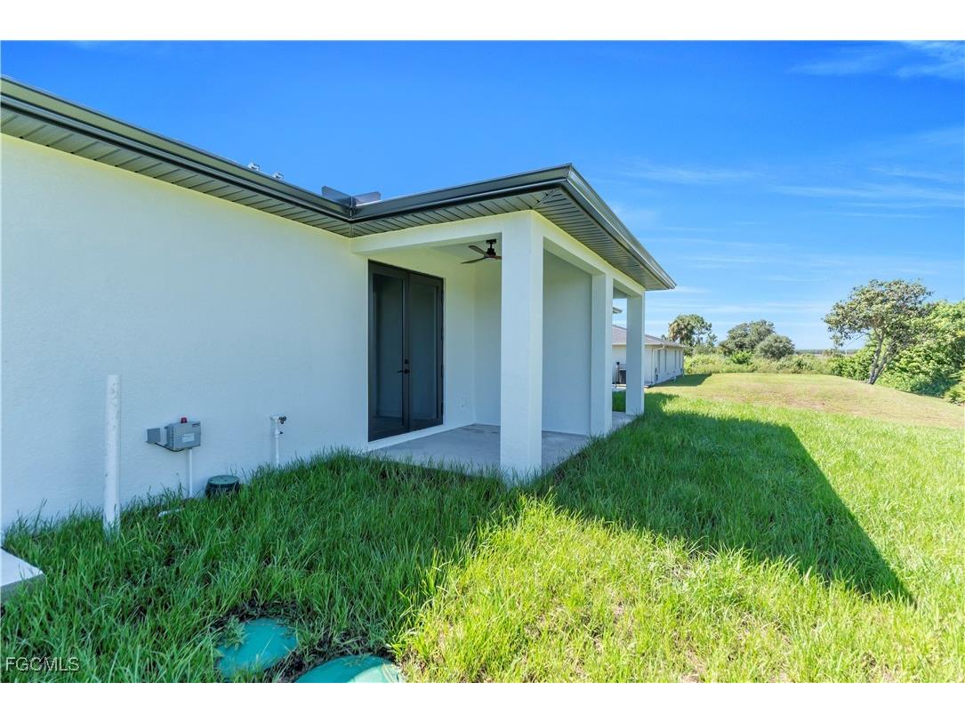 1112 Eisenhower Boulevard Lehigh Acres FL 33974 2025021083 image27