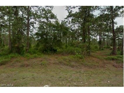 1112 Lake Avenue Lehigh Acres FL 33972 223058666 image1