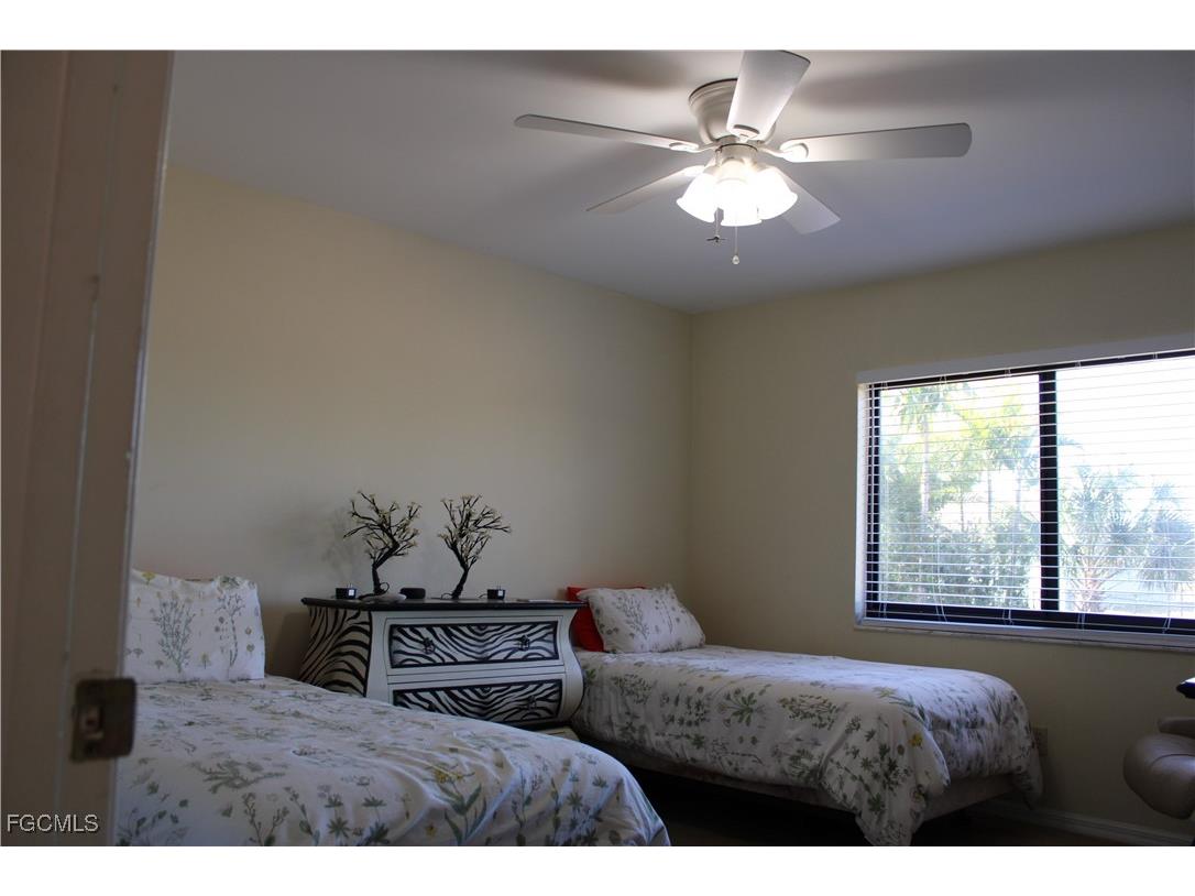 1112 SW 11th Court Cape Coral FL 33991 2025021008 image8