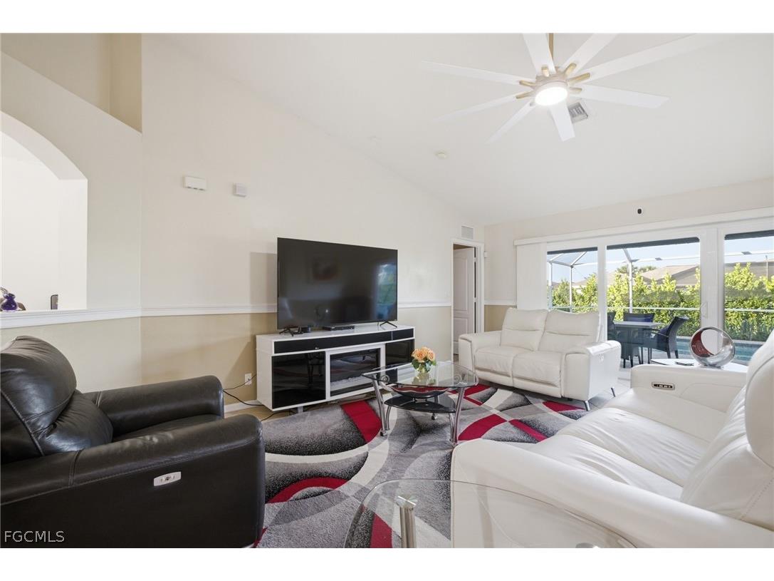 1112 SW 9th Court Cape Coral FL 33991 2026012778 image12