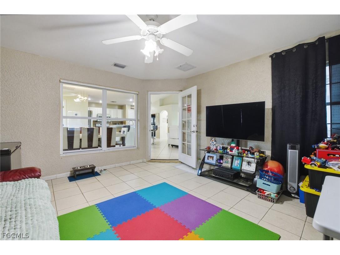 1112 SW 9th Court Cape Coral FL 33991 2026012778 image30