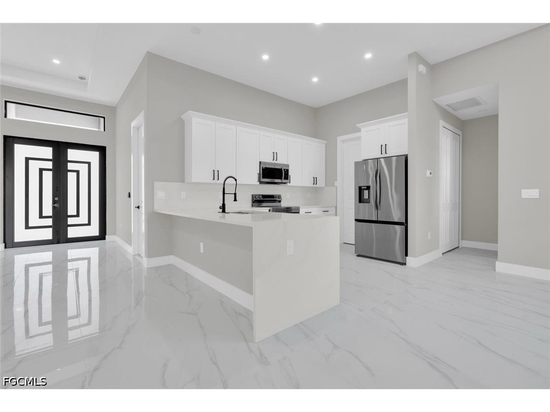 1112 Summa Boulevard Lehigh Acres FL 33974 2026024415 image3