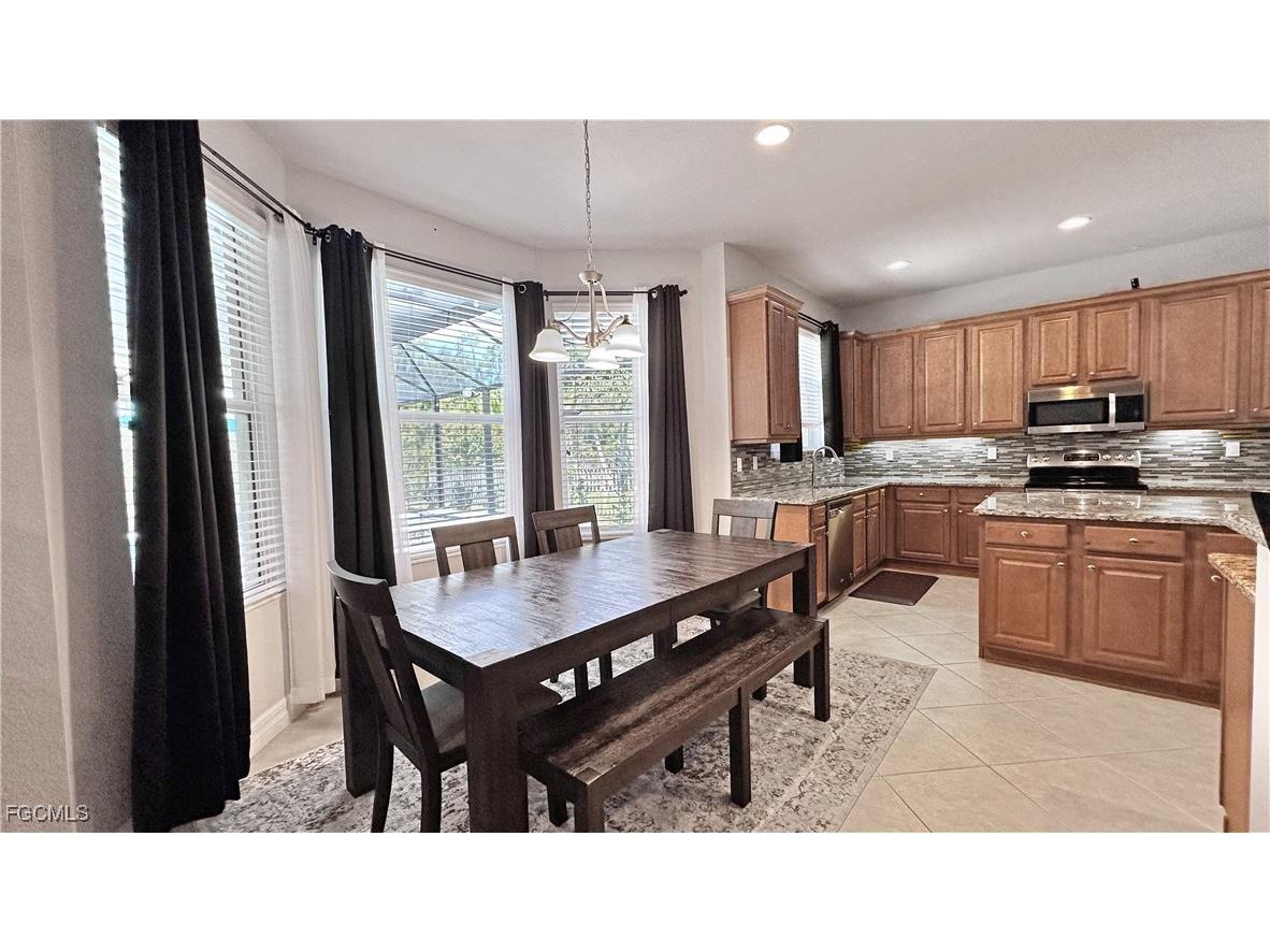 11120 Sparkleberry Drive Fort Myers FL 33913 2025005852 image10