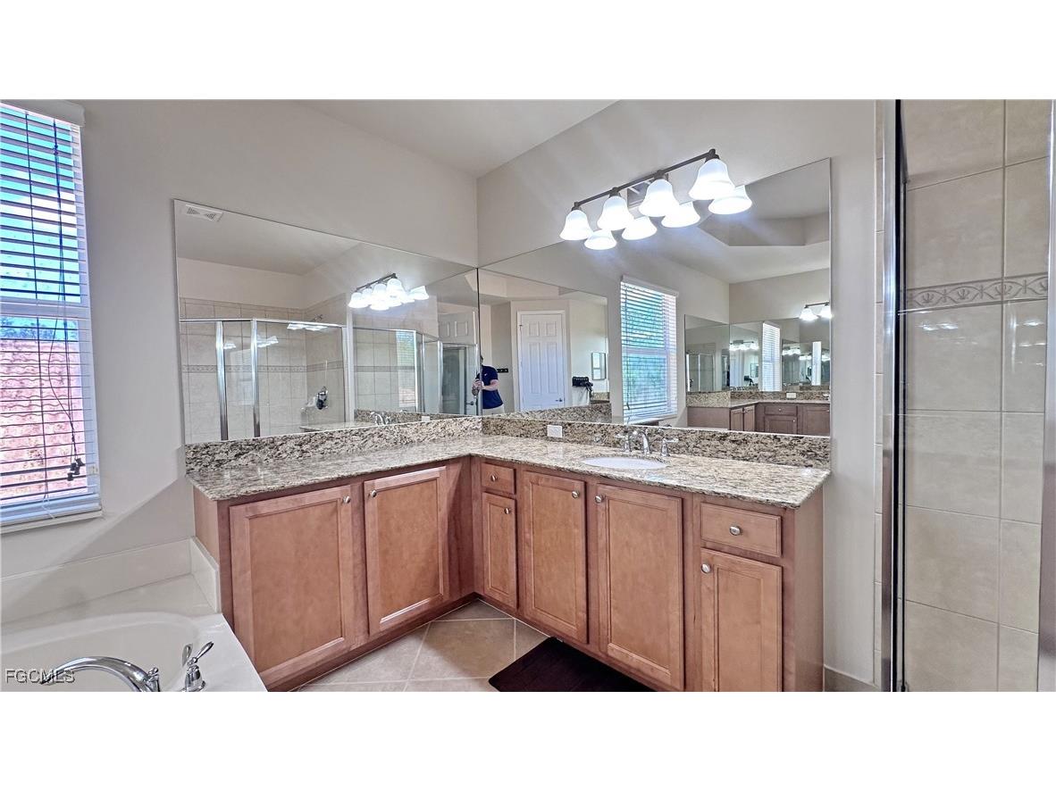 11120 Sparkleberry Drive Fort Myers FL 33913 2025005852 image24