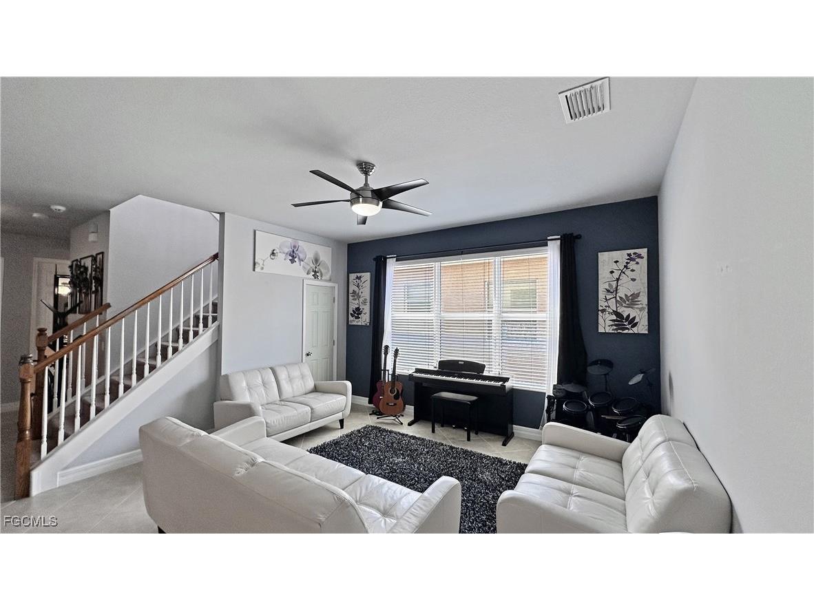 11120 Sparkleberry Drive Fort Myers FL 33913 2025005852 image3