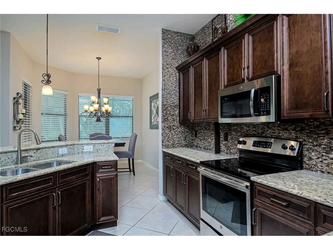 11122 Esteban Drive Fort Myers FL 33912 2026006277 image7