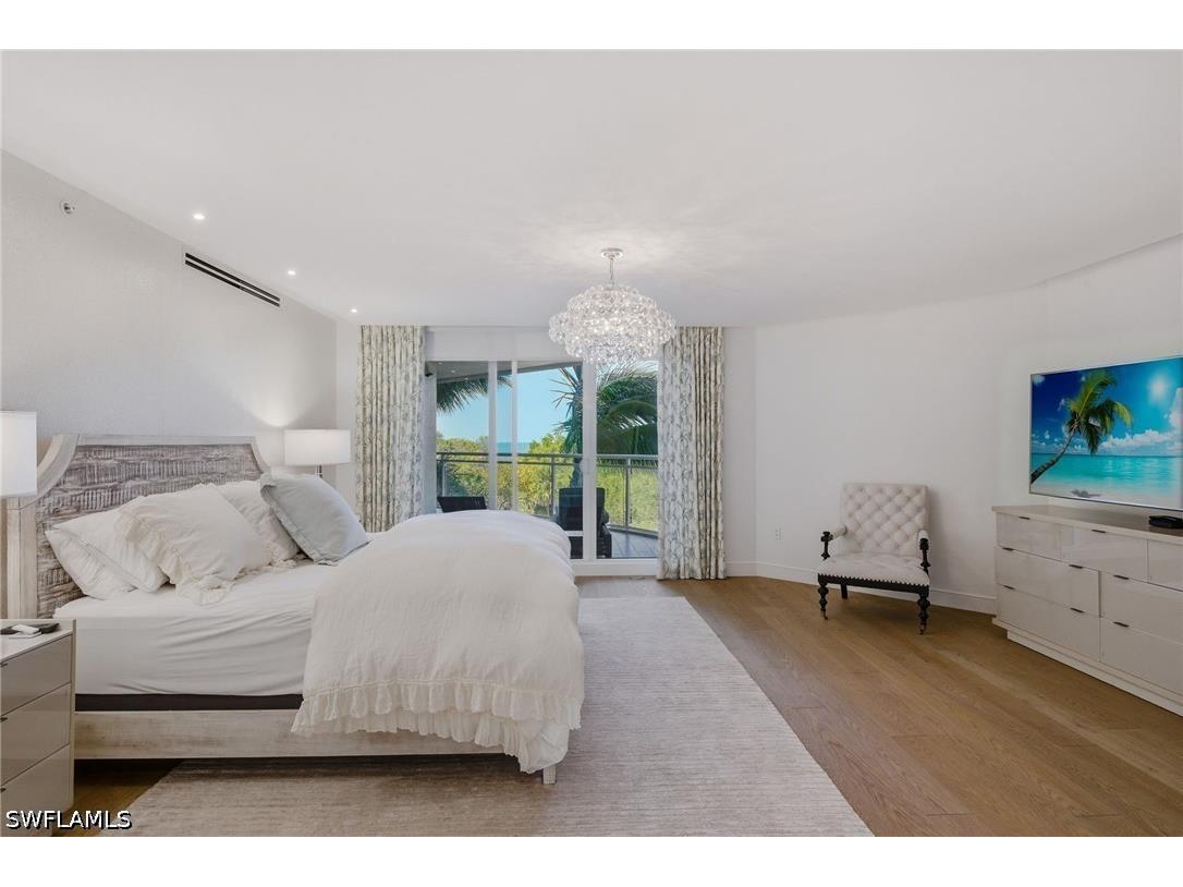 11125 Gulf Shore Boulevard #308 Naples FL 34108 226013519 image17