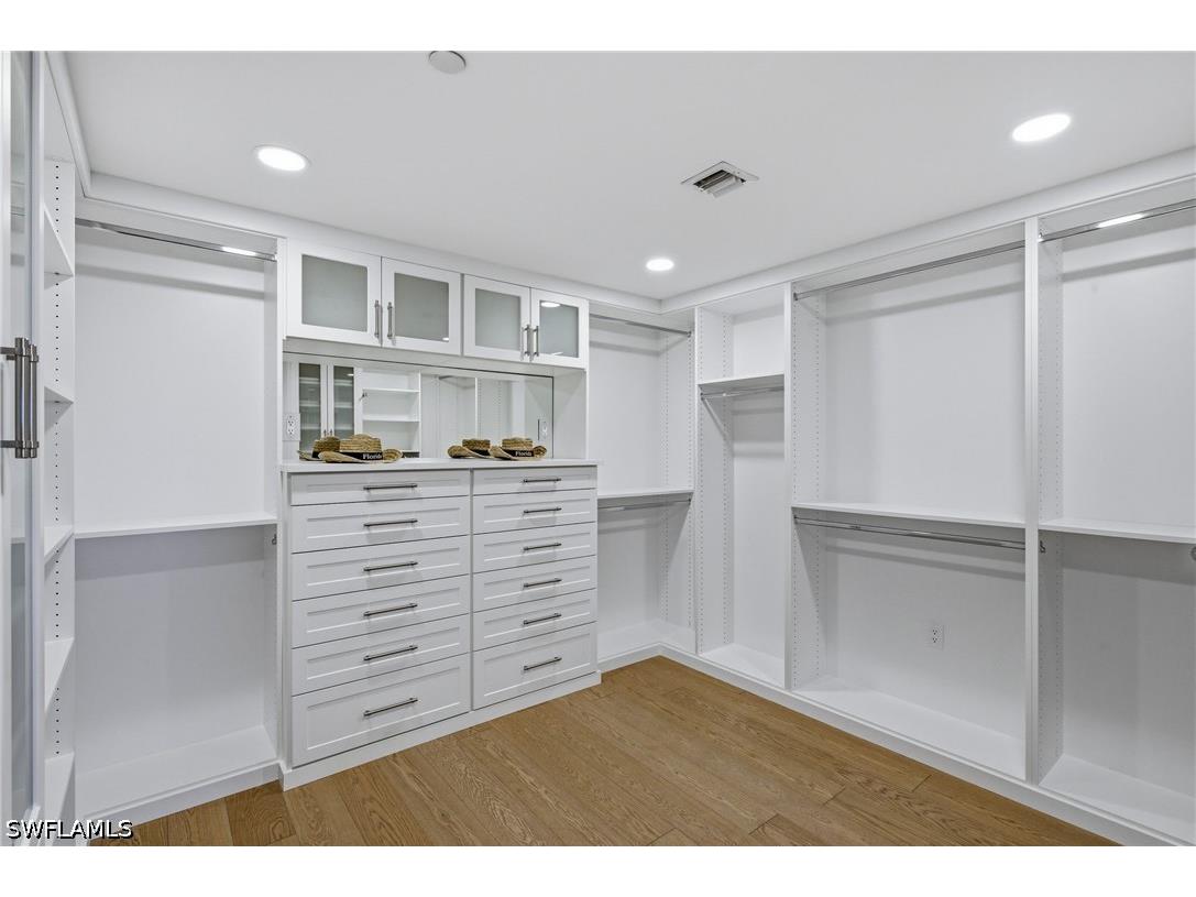 11125 Gulf Shore Boulevard #308 Naples FL 34108 226013519 image20