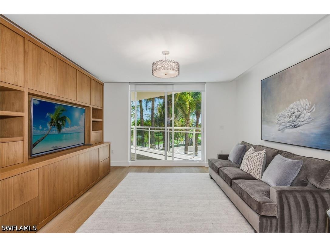 11125 Gulf Shore Boulevard #308 Naples FL 34108 226013519 image27