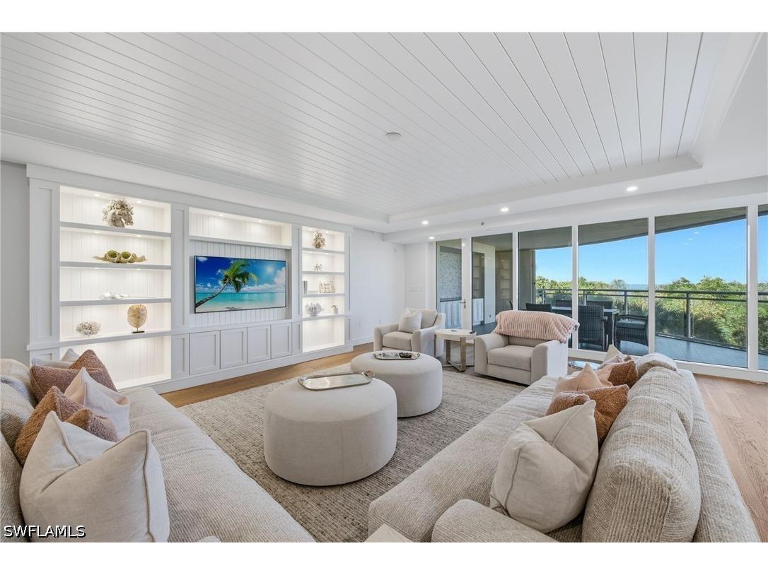11125 Gulf Shore Boulevard #308 Naples FL 34108 226013519 image5