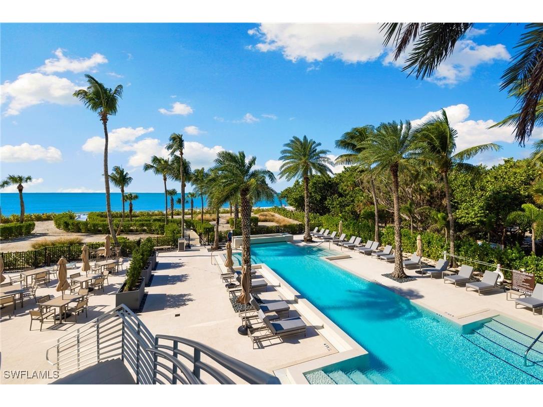 11125 Gulf Shore Drive #PH-7 Naples FL 34108 225074302 image1