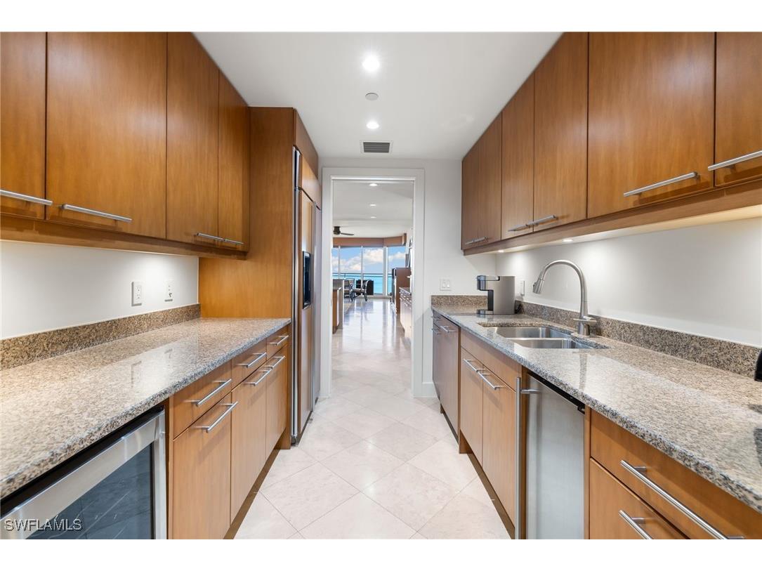 11125 Gulf Shore Drive #PH-7 Naples FL 34108 225074302 image17